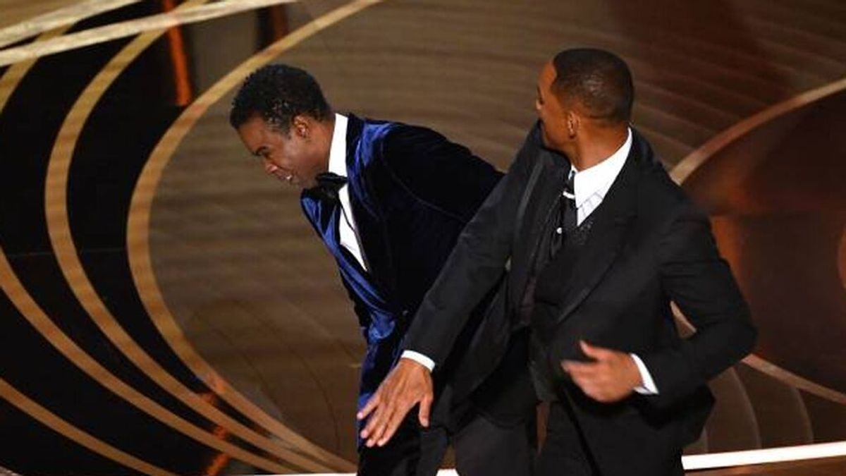 Los cómicos de 'Saturday Night Live' se ríen de la bofetada de Will Smith a Chris Rock en los Oscar