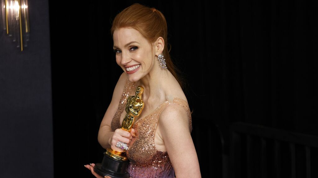 7 cosas de la vida de Jessica Chastain que no conocías: desde la nula relación con su padre al suicidio de su hermana en 2003. 7 cosas de la vida de Jessica Chastain que no conocías: desde la nula relación con su padre al suicidio de su hermana en 2003.