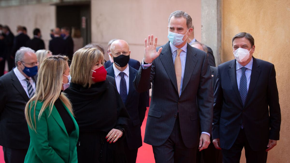 Aragonès y Colau evitan al Rey en el acto de inauguración de la feria Alimentaria de Barcelona Aragonès y Colau evitan al Rey en el acto de inauguración de la feria Alimentaria de Barcelona