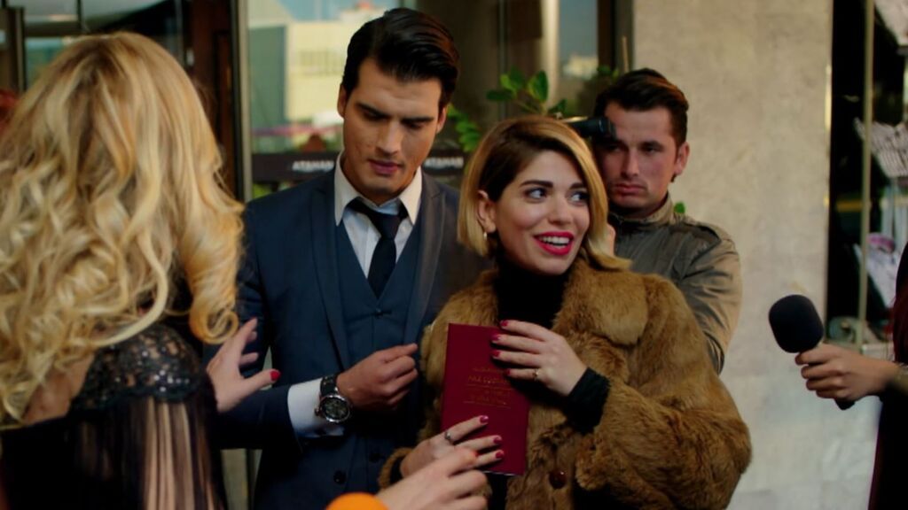 Efsun destroza a los Atahan