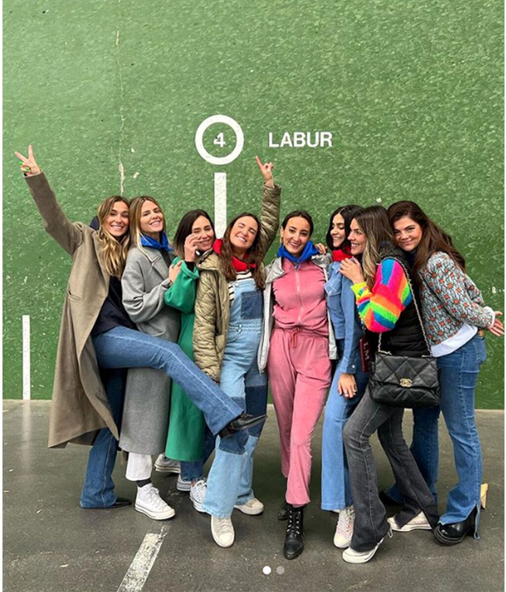 Laura Matamoros ha disfrutado de un intenso fin de semana junto a Lucía Pombo y otras celebs