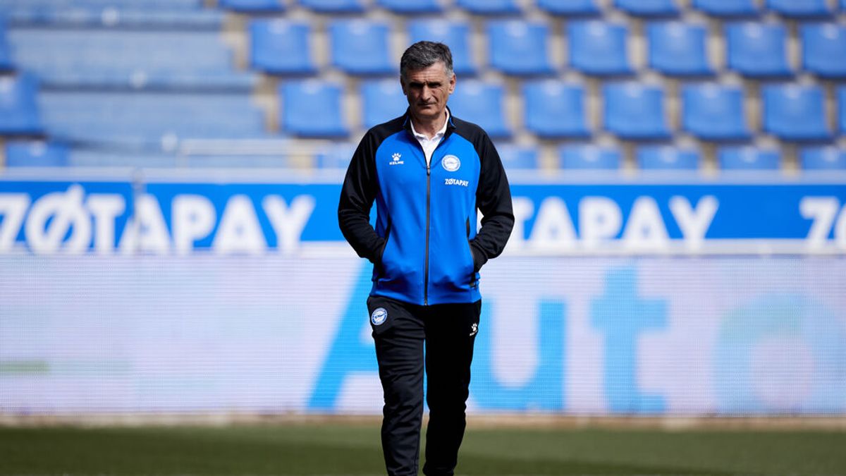 El Deportivo Alavés destituye a su entrenador José Luis Mendilibar