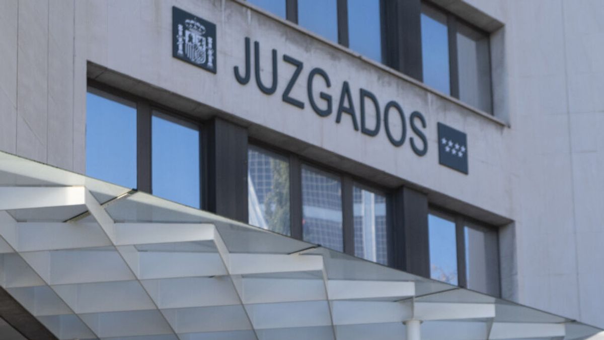 El fotógrafo pederasta que prometió a sus víctimas suicidarse: “Mañana ya no voy a estar aquí” El fotógrafo pederasta que prometió a sus víctimas suicidarse: “Mañana ya no voy a estar aquí”