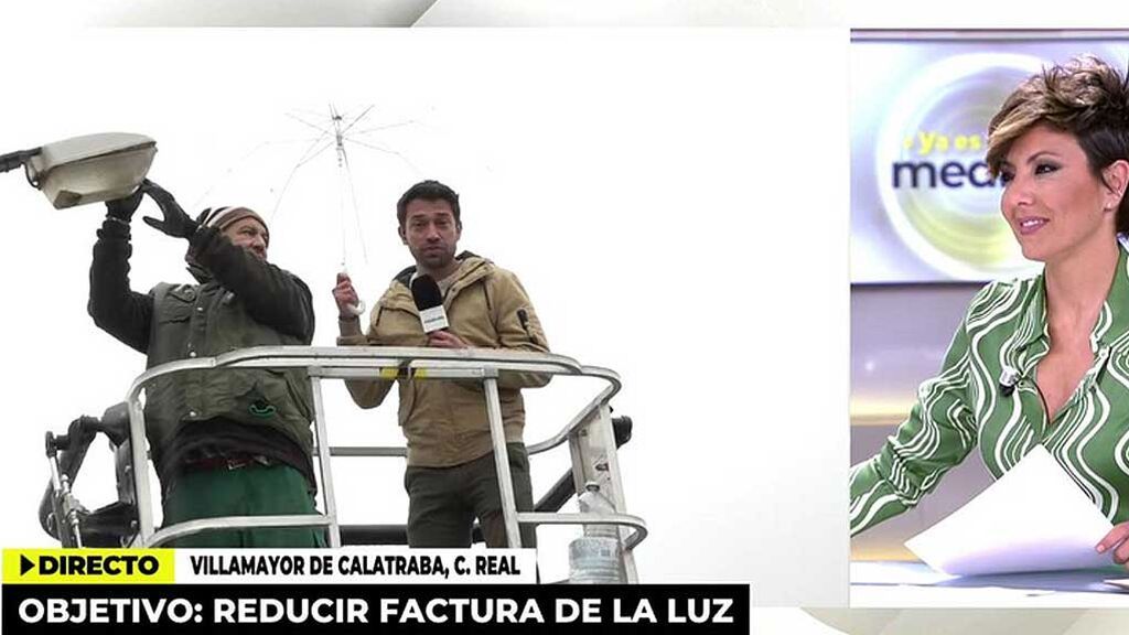 La conexión más arriesgada de Marc Calderó en ‘Ya es mediodía’: Lloviendo  y desde lo alto de una grúa