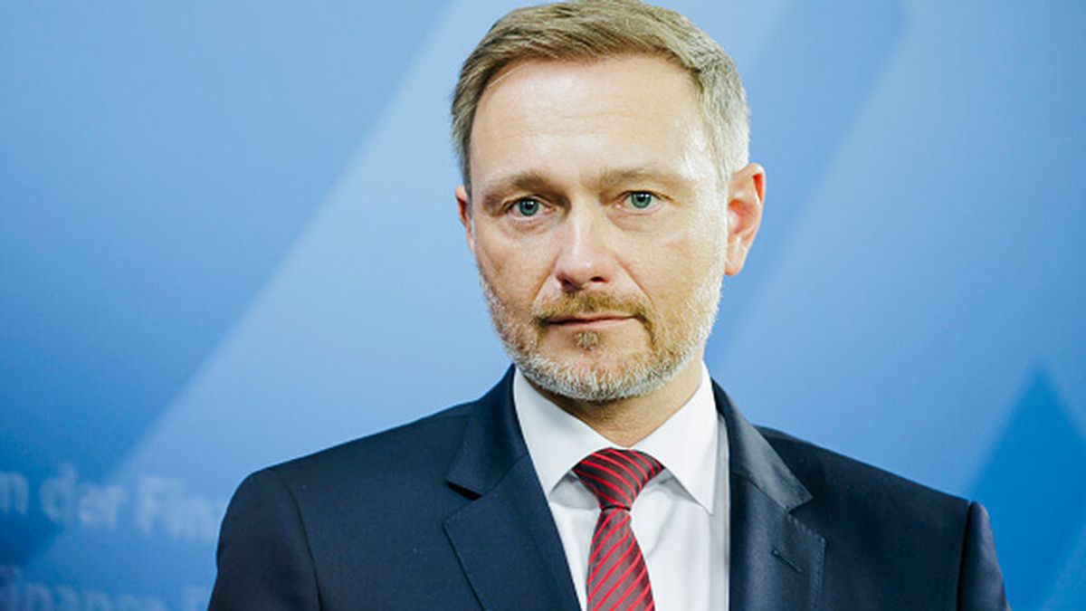 Christian Lindner, el “rey de la deuda” que llegó al Gobierno alemán para mantener las arcas cerradas Christian Lindner, el “rey de la deuda” que llegó al Gobierno alemán para mantener las arcas cerradas