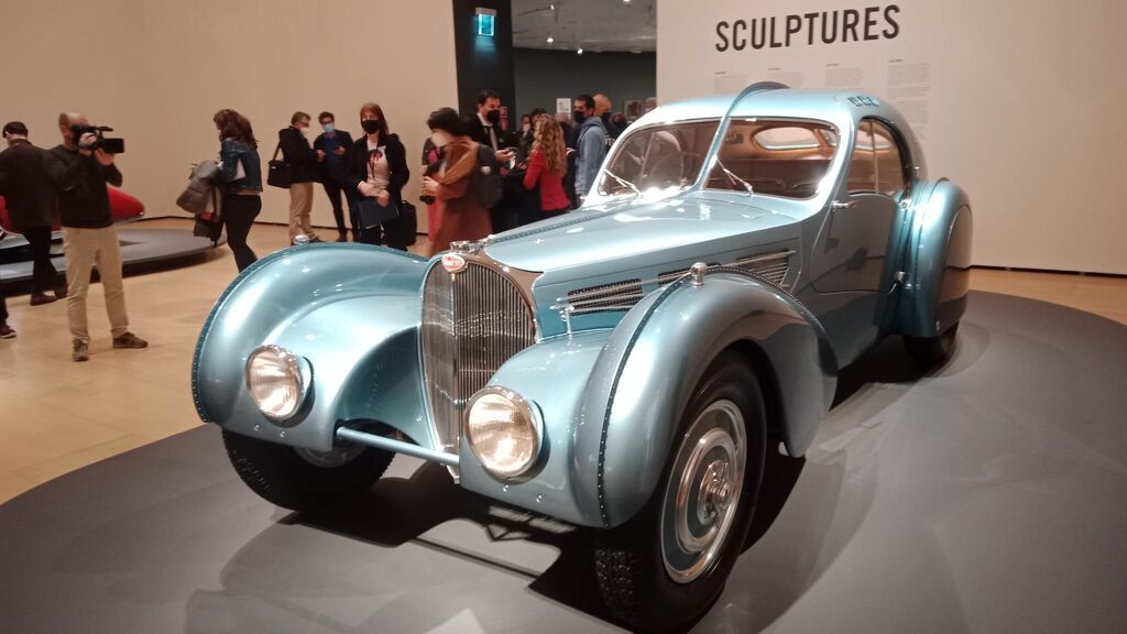Bugatti type 57sc atlantic de 1936, el favorito de Norman Foster.