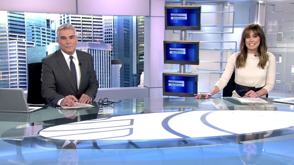 Con David Cantero e Isabel Jiménez Informativos Telecinco 2022 Mediodía 06/04/2022