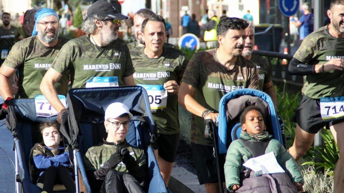 Tres jóvenes coruñeses con parálisis cerebral correrán el Maratón de Nueva York: “No nos lo creemos” Tres jóvenes coruñeses con parálisis cerebral correrán el Maratón de Nueva York: “No nos lo creemos”