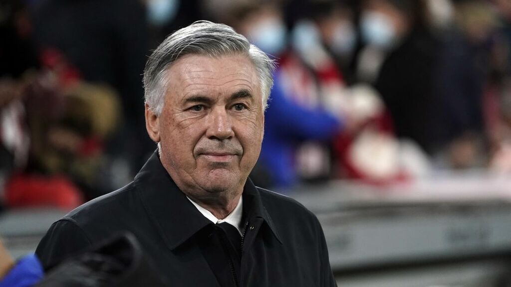 Carlo Ancelotti viaja de urgencia a Londres tras dar negativo en Covid Carlo Ancelotti viaja de urgencia a Londres tras dar negativo en Covid