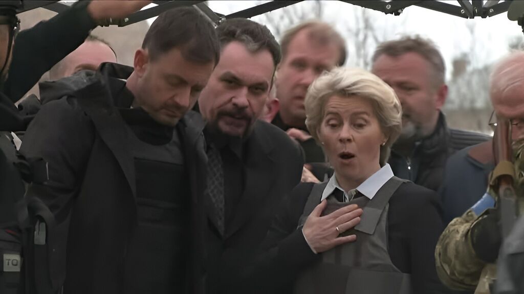 La reacción de Ursula von der Leyen y Borrell al ver los cadáveres de la matanza de Bucha