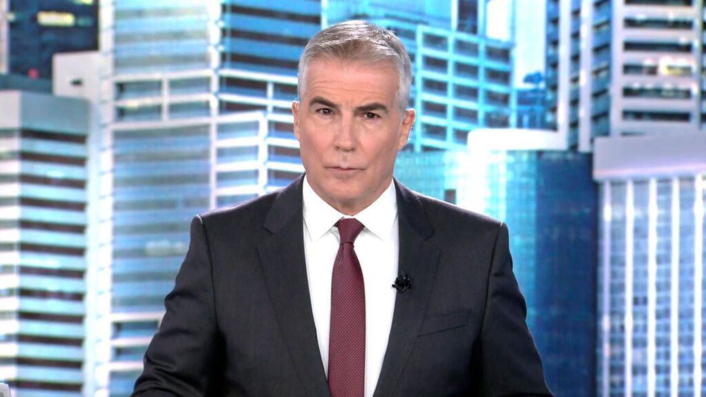 Con David Cantero Informativos Telecinco 2022 Mediodía 08/04/2022