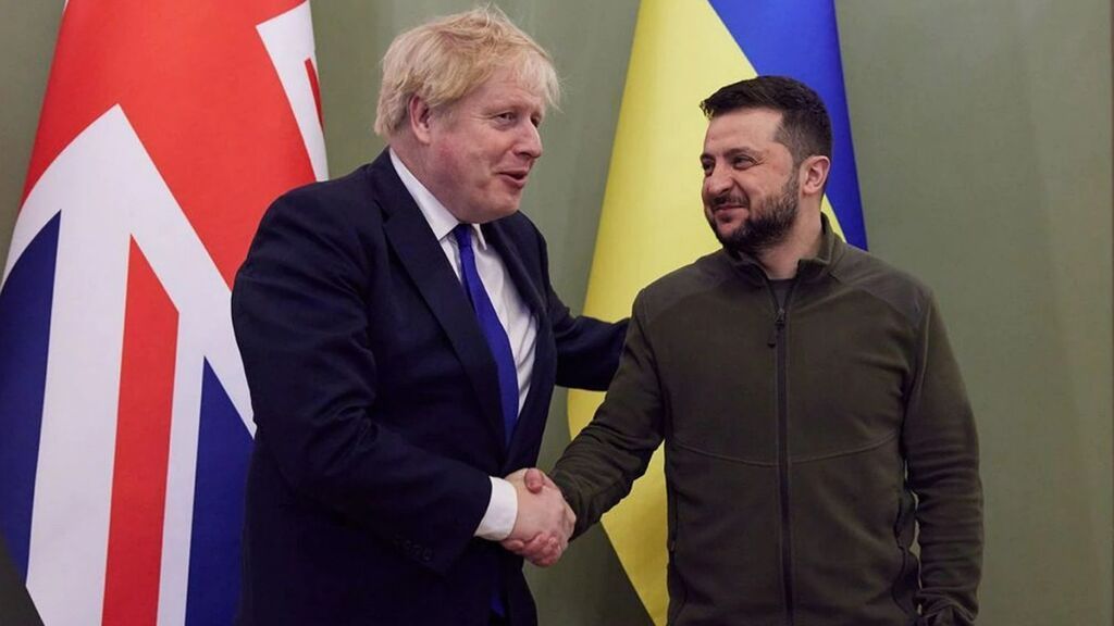 Boris Johnson se reúne por sorpresa con Volodímir Zelenski en Kiev para apoyar al Gobierno ucraniano