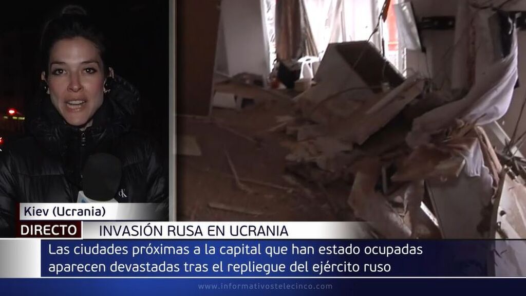 Los ucranianos encuentran sus casas totalmente destrozadas y destruidas tras el paso de los militares rusos