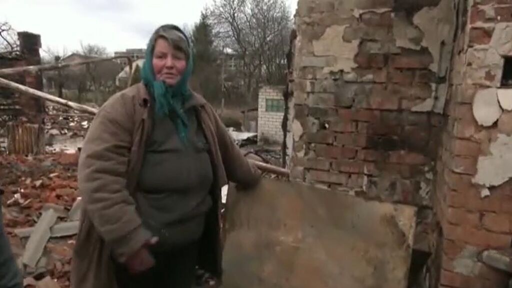 Un matrimonio de jubilados ucranianos sobrevive a los ataques rusos ocultándose en un zulo