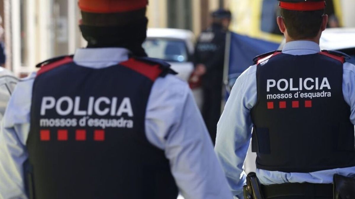 Un hombre resulta herido muy grave en Tarragona al intentar suicidarse tras herir a su pareja con un arma blanca