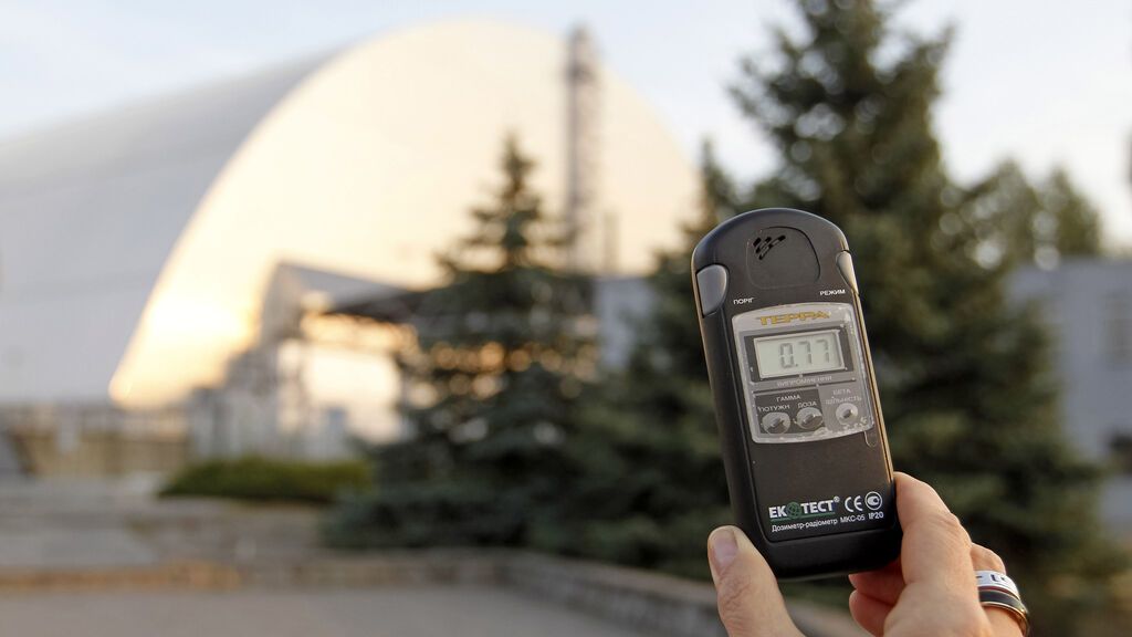 Ucrania asegura que los soldados de Rusia robaron material radiactivo de Chernóbil "como souvenir"