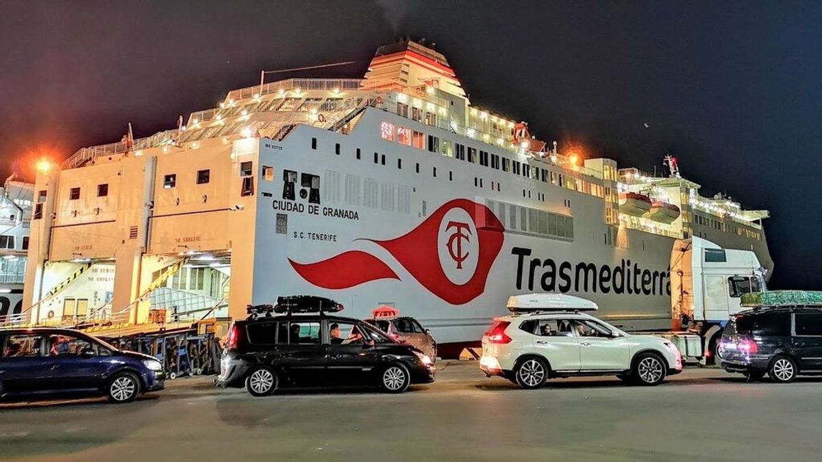 Interior prepara la Operación Paso del Estrecho tras los pactos entre España y Marruecos Interior prepara la Operación Paso del Estrecho tras los pactos entre España y Marruecos