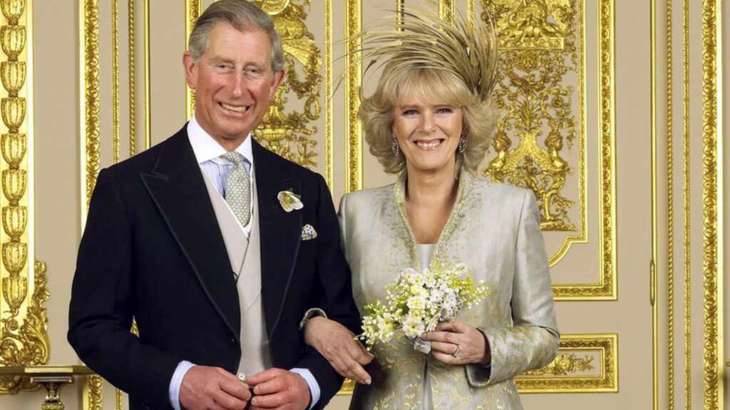 Tras la muerte de Diana, el príncipe se acabó casando con Camilla Parker-Bowles.