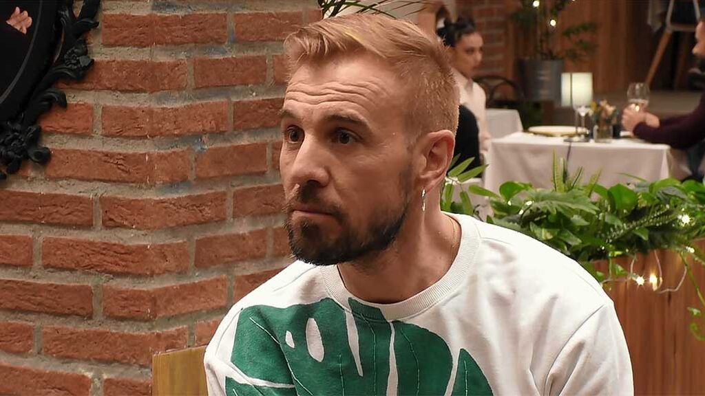 Héctor deja en shock a su cita: “He estado dos años en el psiquiátrico”