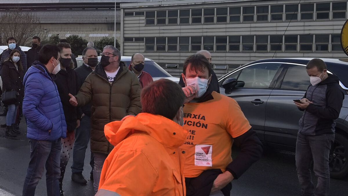 Alcoa alcanza un acuerdo para indemnizar a los empleados de la planta de A Coruña Alcoa alcanza un acuerdo para indemnizar a los empleados de la planta de A Coruña