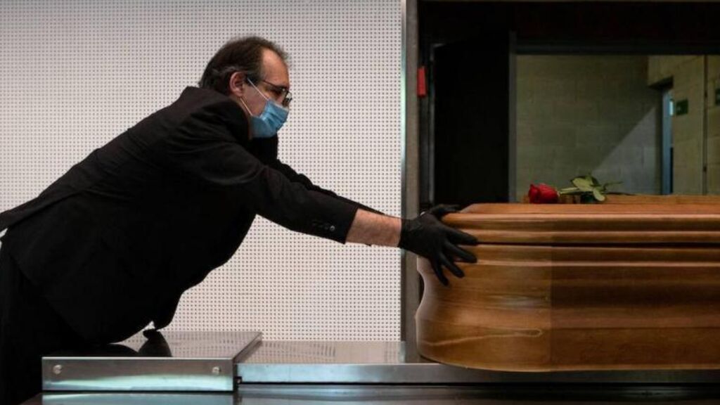 Repatrian el cadáver de un hombre a Marruecos y la familia recibe el cuerpo de una mujer