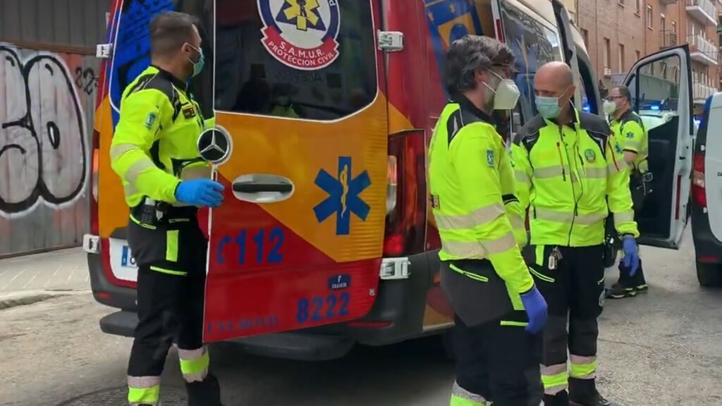 Ingresado muy grave un hombre tras ser apuñalado por la espalda en Vallecas, Madrid