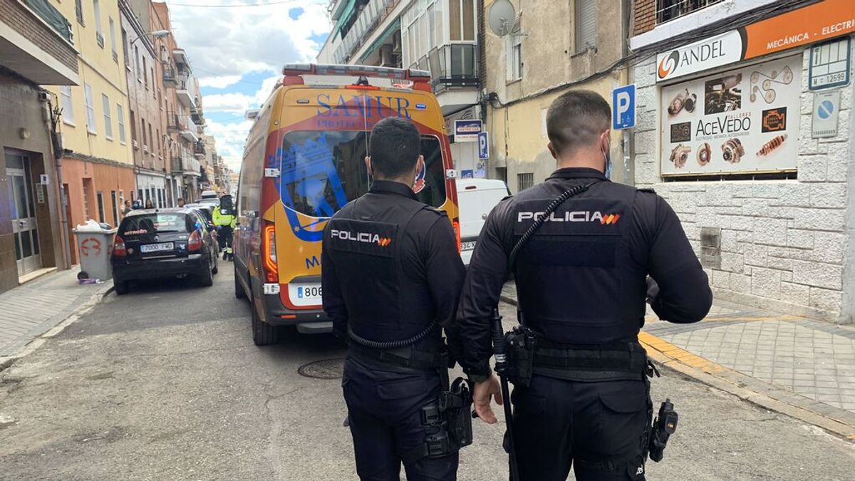 Un herido muy grave y cinco detenidos tras una reyerta en el Puente de Vallecas Un herido muy grave y cinco detenidos tras una reyerta en el Puente de Vallecas