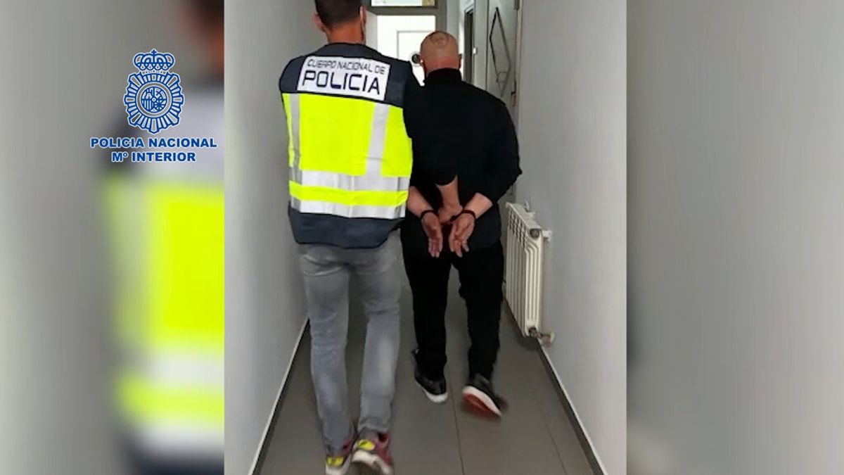 Detenido en Burela un extorsionador italiano que llegó a enviar una cabeza de cordero a una víctima