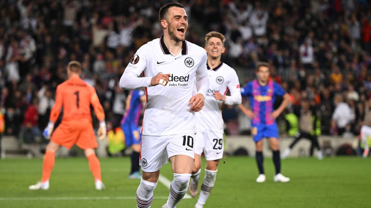 El Barça se despide de Europa tras caer frente al Eintracht de Fráncfort (2-3) El Barça se despide de Europa tras caer frente al Eintracht de Fráncfort (2-3)