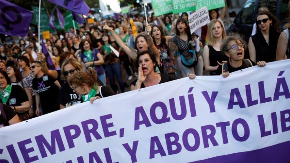 Entra en vigor la reforma del código penal que  castiga con penas de cárcel el acoso en clínicas abortivas