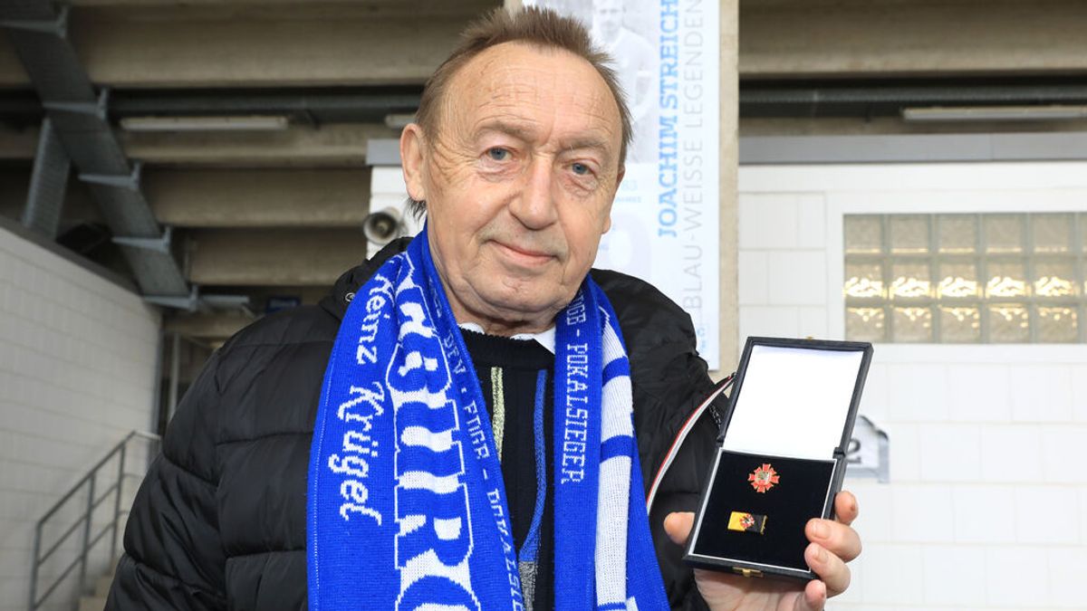 Muere Joachim Streich, el mejor delantero de la extinta Alemania Oriental Muere Joachim Streich, el mejor delantero de la extinta Alemania Oriental