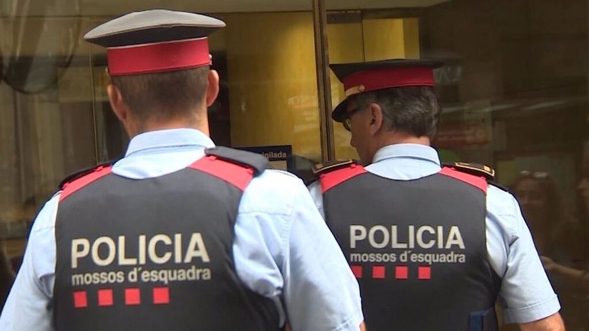 Los Mossos d'Esquadra investigan un tiroteo en Barcelona con dos heridos, uno de ellos menor