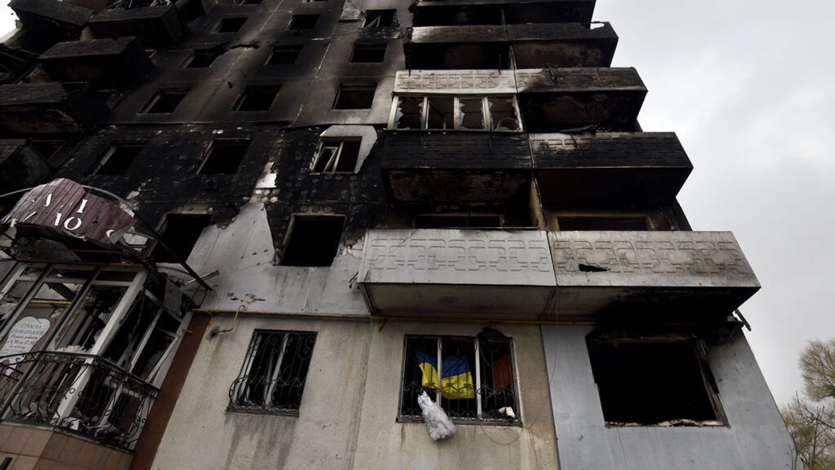 Ucrania ya ha recuperado 41 cadáveres en un edificio bombardeado en Borodianka, cerca de Kiev Ucrania ya ha recuperado 41 cadáveres en un edificio bombardeado en Borodianka, cerca de Kiev