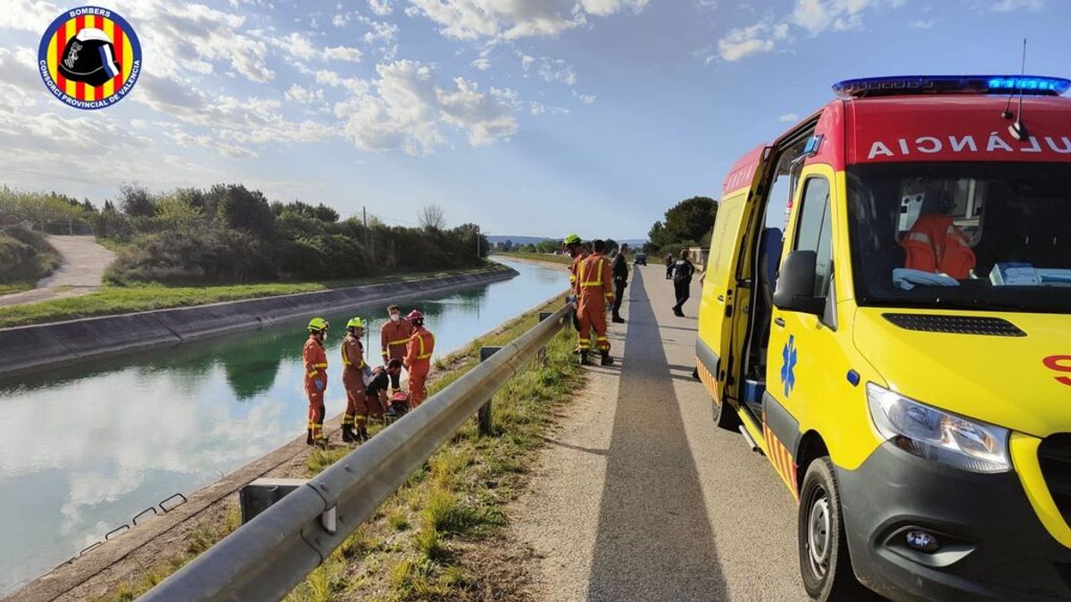 Un menor en estado grave tras caer a un canal en Picassent (Valencia) Un menor en estado grave tras caer a un canal en Picassent (Valencia)