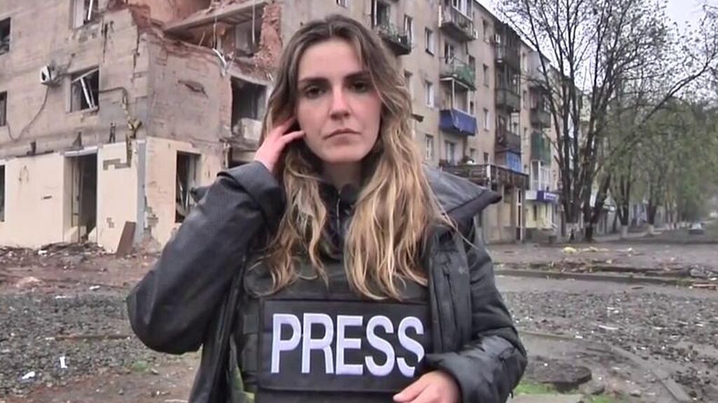 La reportera Laura de Chiclana relata el infierno que vivió en Jarkov: “Corriésemos donde corriésemos, las bombas seguían cayendo”