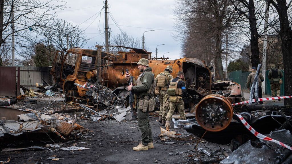 Rusia asegura que más de mil soldados ucranianos se han rendido en Mariúpol