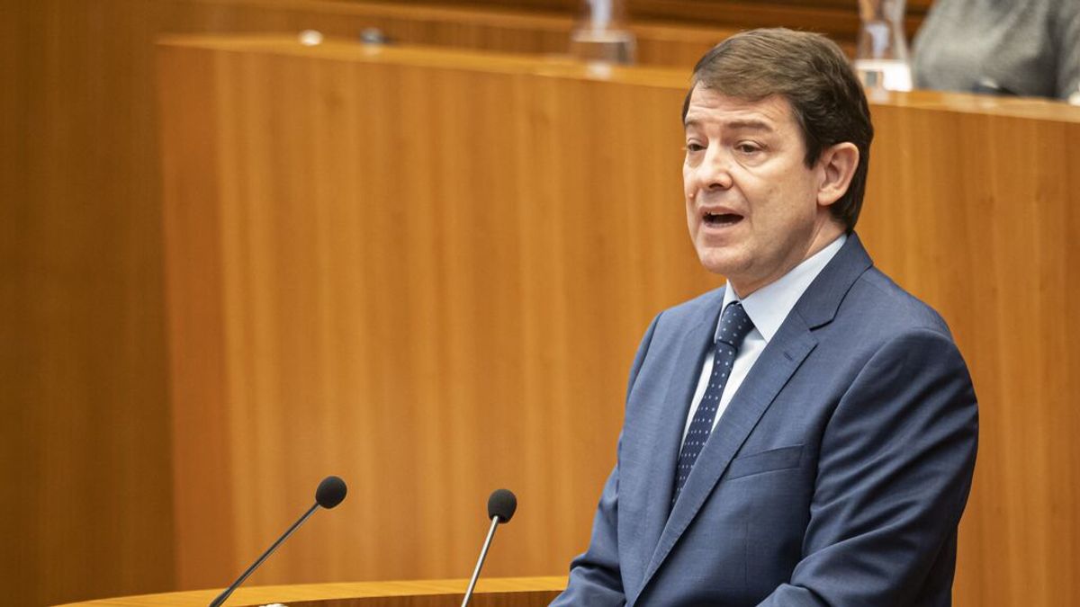 En directo: Alfonso Fernández Mañueco toma posesión como presidente de Castilla y León En directo: Alfonso Fernández Mañueco toma posesión como presidente de Castilla y León