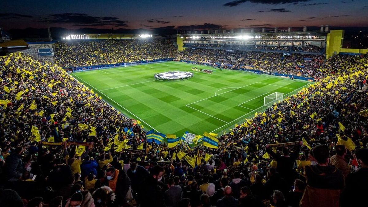El problema de los aficionados del Villarreal para viajar a Liverpool: el pasaporte