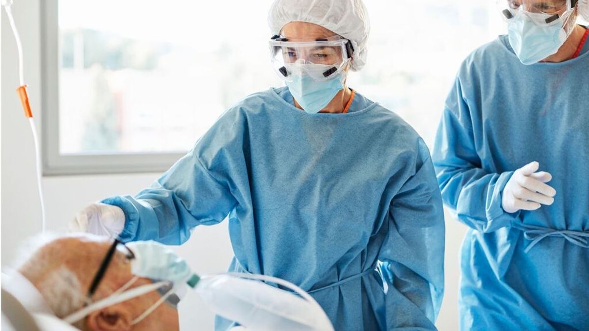 La ocupación UCI marca mínimo de la pandemia, aunque la incidencia entre mayores sube 70 puntos La ocupación UCI marca mínimo de la pandemia, aunque la incidencia entre mayores sube 70 puntos