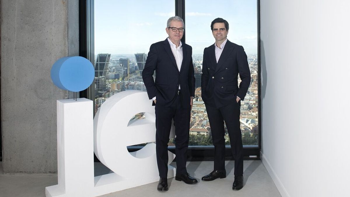 Pablo Isla, nuevo presidente del Consejo Rector Internacional de IE University tras salir de Inditex Pablo Isla, nuevo presidente del Consejo Rector Internacional de IE University tras salir de Inditex