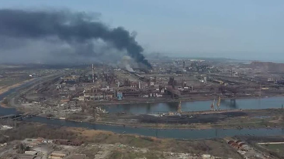 Comienza el asalto ruso a la planta de Azovstal, el último foco de la resistencia ucraniana en Mariúpol