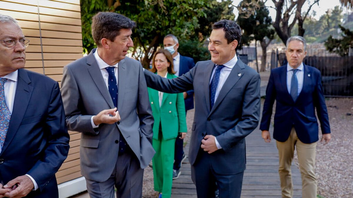 Moreno Bonilla baraja adelantar las elecciones en Andalucía a junio y que se celebren en viernes o sábado Moreno Bonilla baraja adelantar las elecciones en Andalucía a junio y que se celebren en viernes o sábado