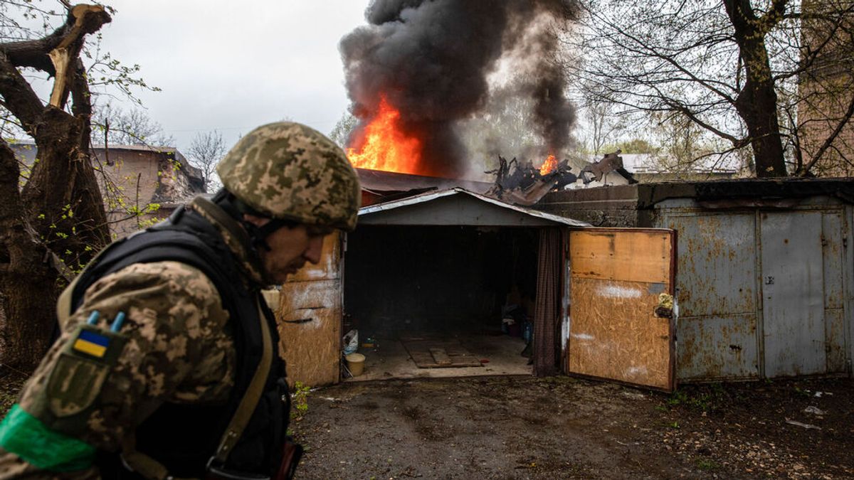 Ucrania responde a la ofensiva rusa en el Donbás y recupera la ciudad de Marianka
