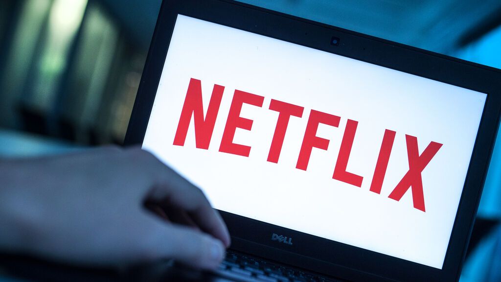 Netflix se desploma más de un 20% tras perder abonados por primera vez en una década