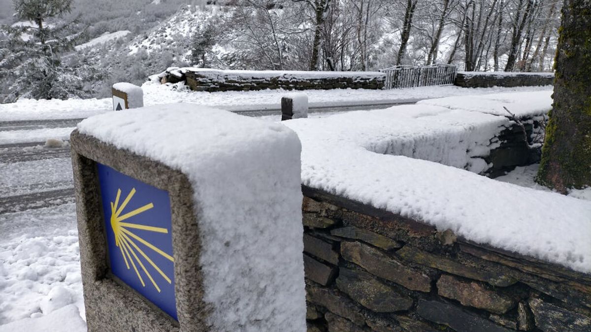 La nieve vuelve a la alta montaña de Lugo y Ourense, con temperaturas de hasta -4 grados