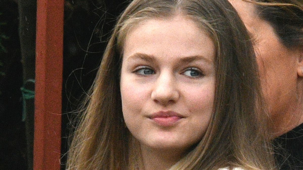 La Princesa Leonor llega a la Jornada sobre Juventud y Ciberseguridad: “Disfruta de Internet con Seguridad” La Princesa Leonor llega a la Jornada sobre Juventud y Ciberseguridad: “Disfruta de Internet con Seguridad”