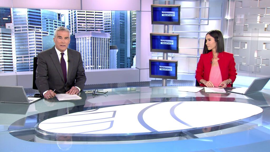 Con David Cantero y Alba Lago Informativos Telecinco 2022 Mediodía 20/04/2022