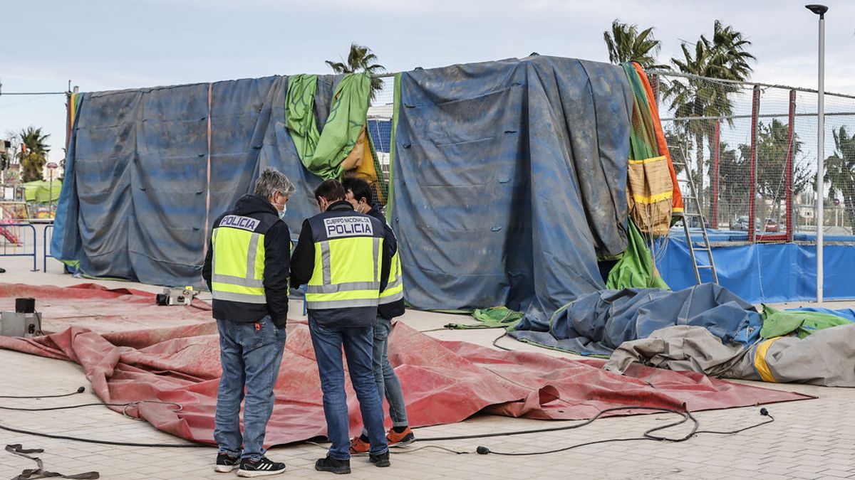 El hinchable de Mislata donde murieron dos niñas se supervisó desde Elche, no in situ El hinchable de Mislata donde murieron dos niñas se supervisó desde Elche, no in situ