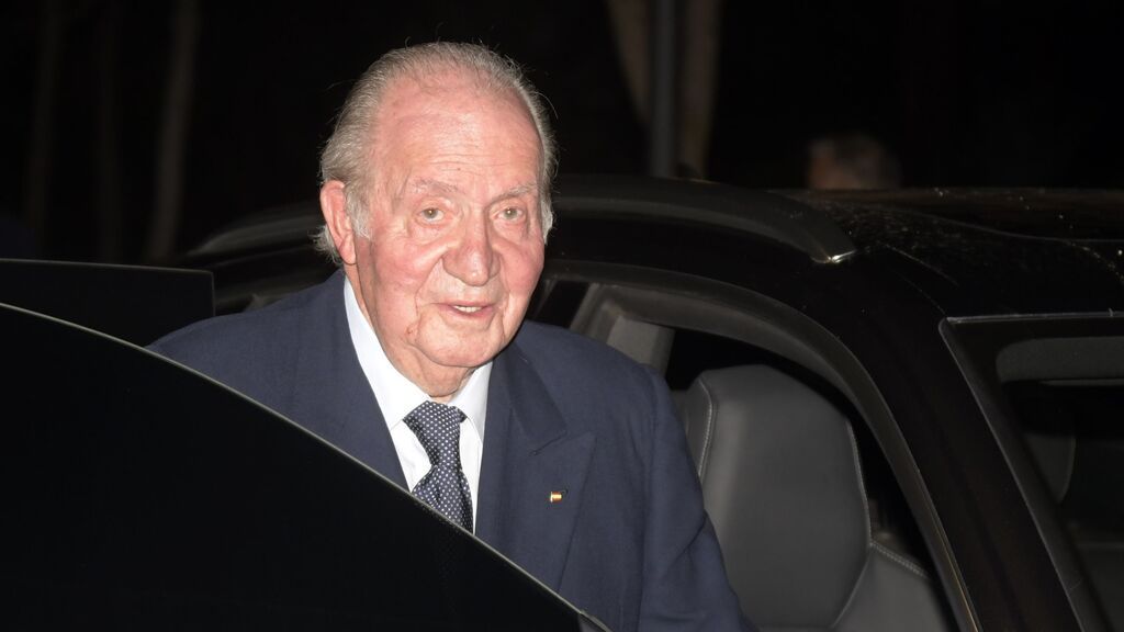 ¿Prepara el emérito, el rey Juan Carlos, un inminente regreso a España?