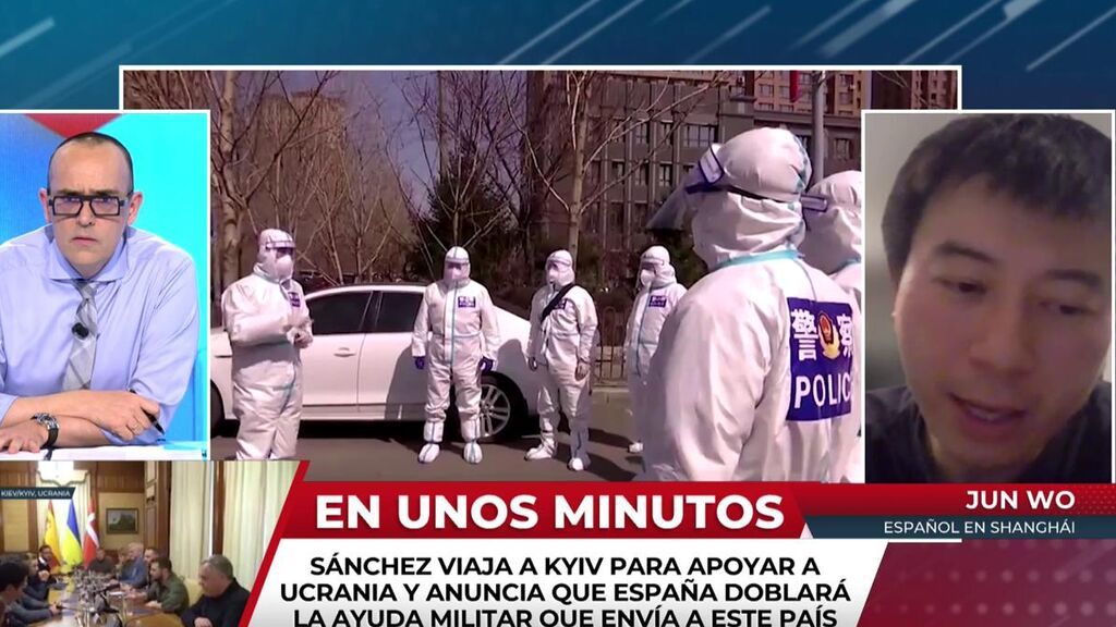 Encerrado con su familia desde hace casi un mes en Shanghái